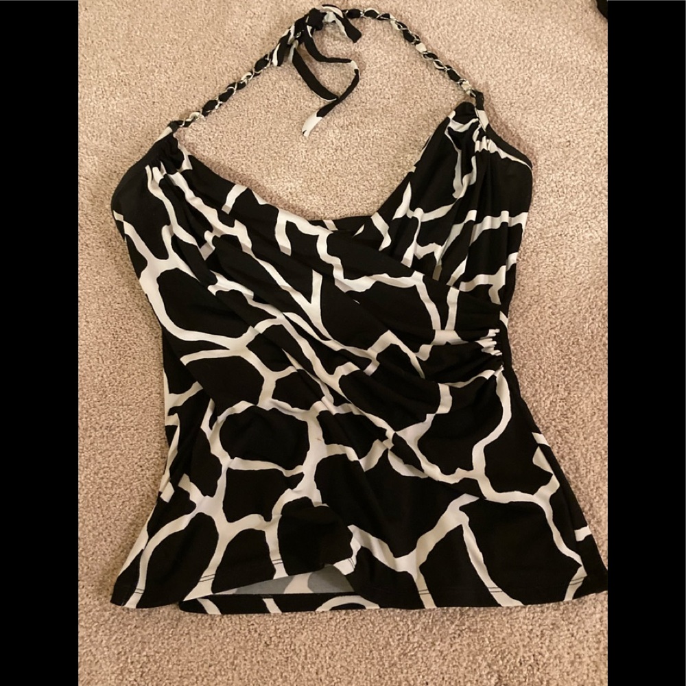 White House Black Market top. So cute, has metal details on strap.